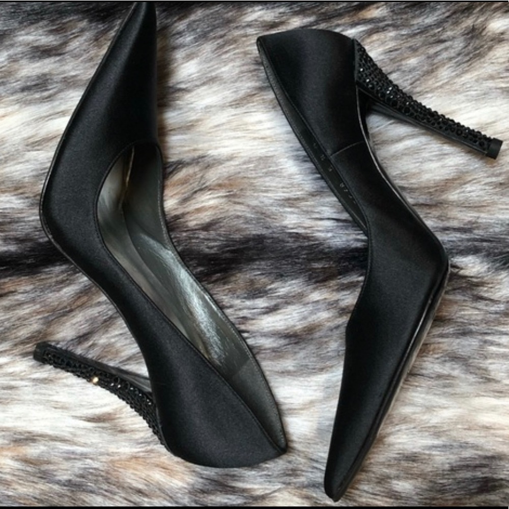 Stuart weitzman pumps
